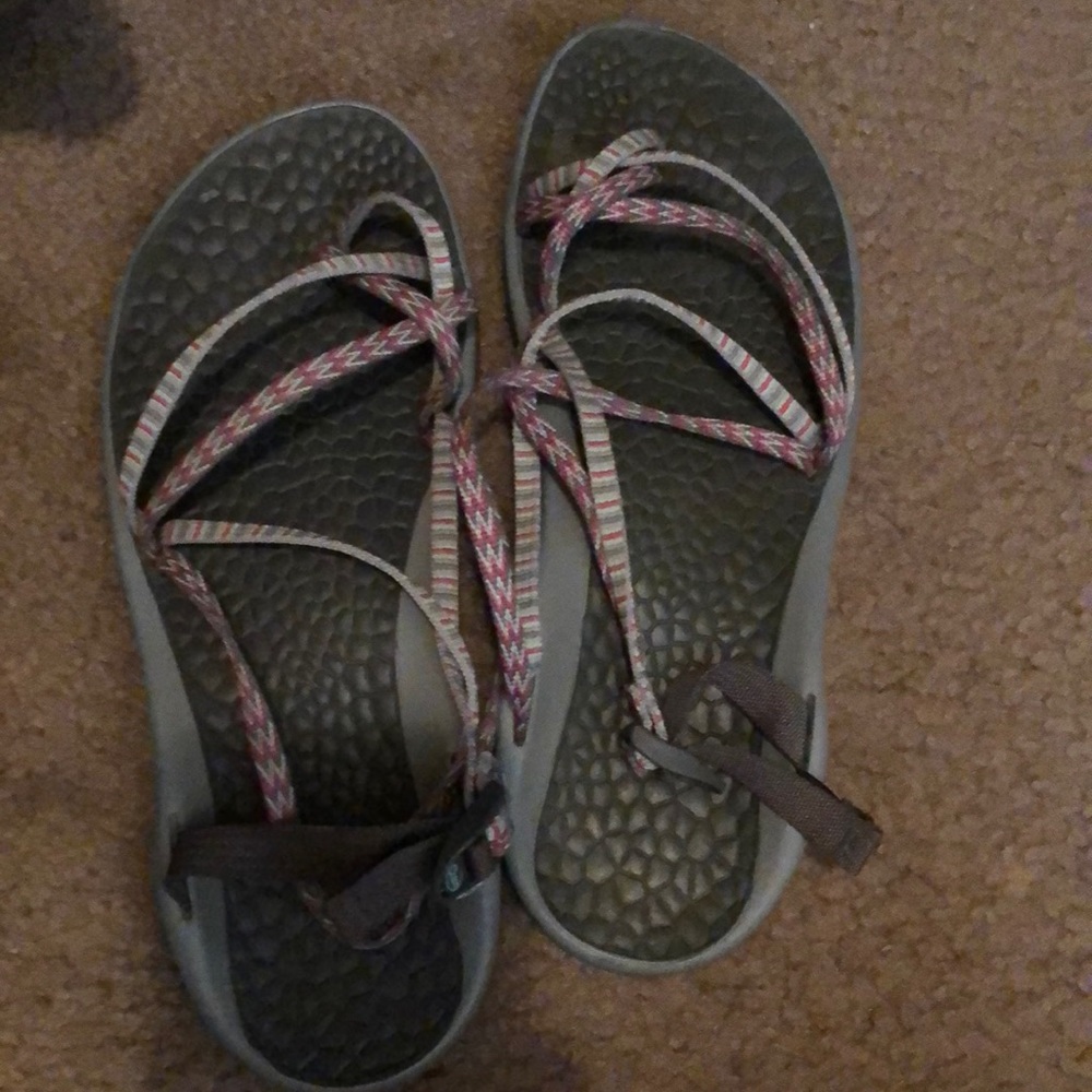 Chaco size 9